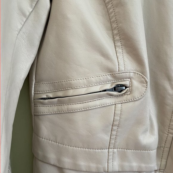 Gianni Bini Moto Faux Leather Jacket - Picture 4 of 5